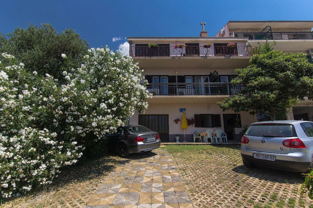 Apartmani Marijanovic Makarska Bagian luar foto